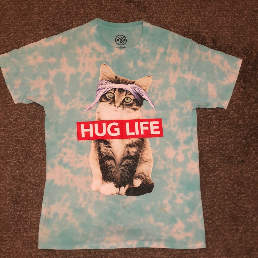 100% Cotton Hug Life Cat tee